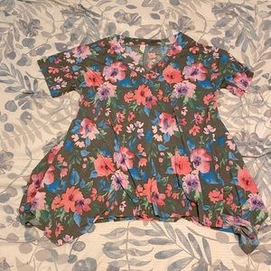 Floral Top Sz L